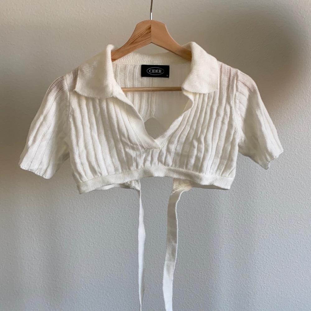 Cropped sweater top